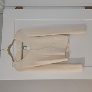 V neck sweater